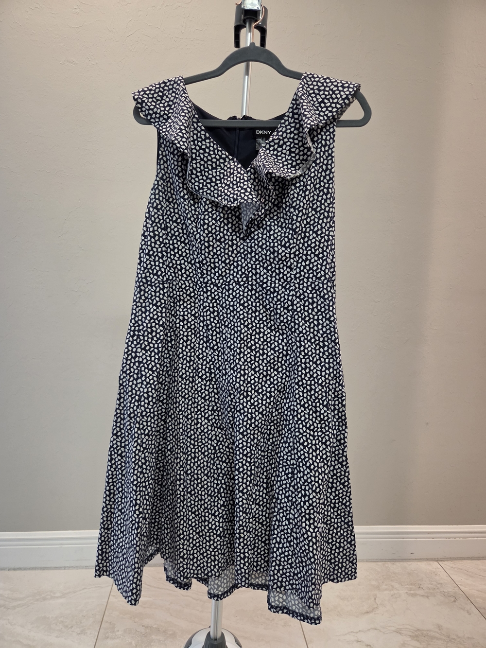 DKNY Navy White Print Ruffle Neck Sleeveless A-Line Dress Size 12